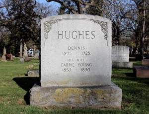 Hughes Memorial, Section 33. Photo by Marisa Gomez.
