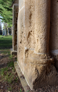 Detail of sandstone weathering. Receiving Vault, Section 34. Photo by Marisa Gomez.