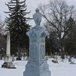 Ogden Memorial. Photo by Marisa Gomez.