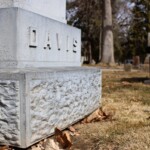 Davis Monument, Section 33. Photo by Marisa Gomez,