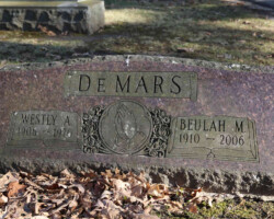 De Mars. Photo by Helen J. Bullard